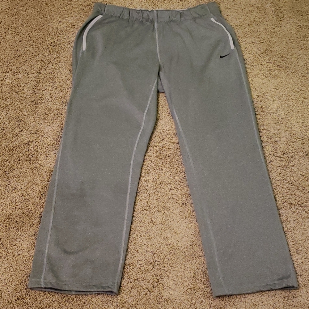 Nike Therma-Fit Pants